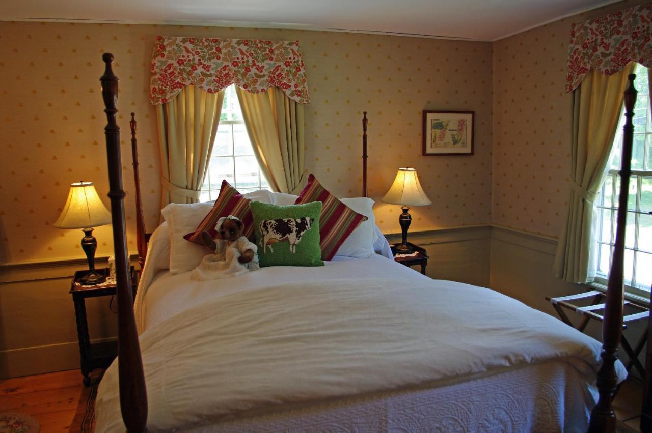 Three Mountain Inn Jamaica ภายนอก รูปภาพ